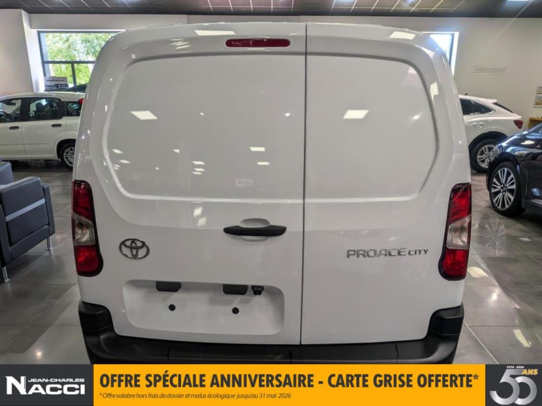 Toyota Proace City - FOURGON LONG 1.5L 130 D-4D BVA START