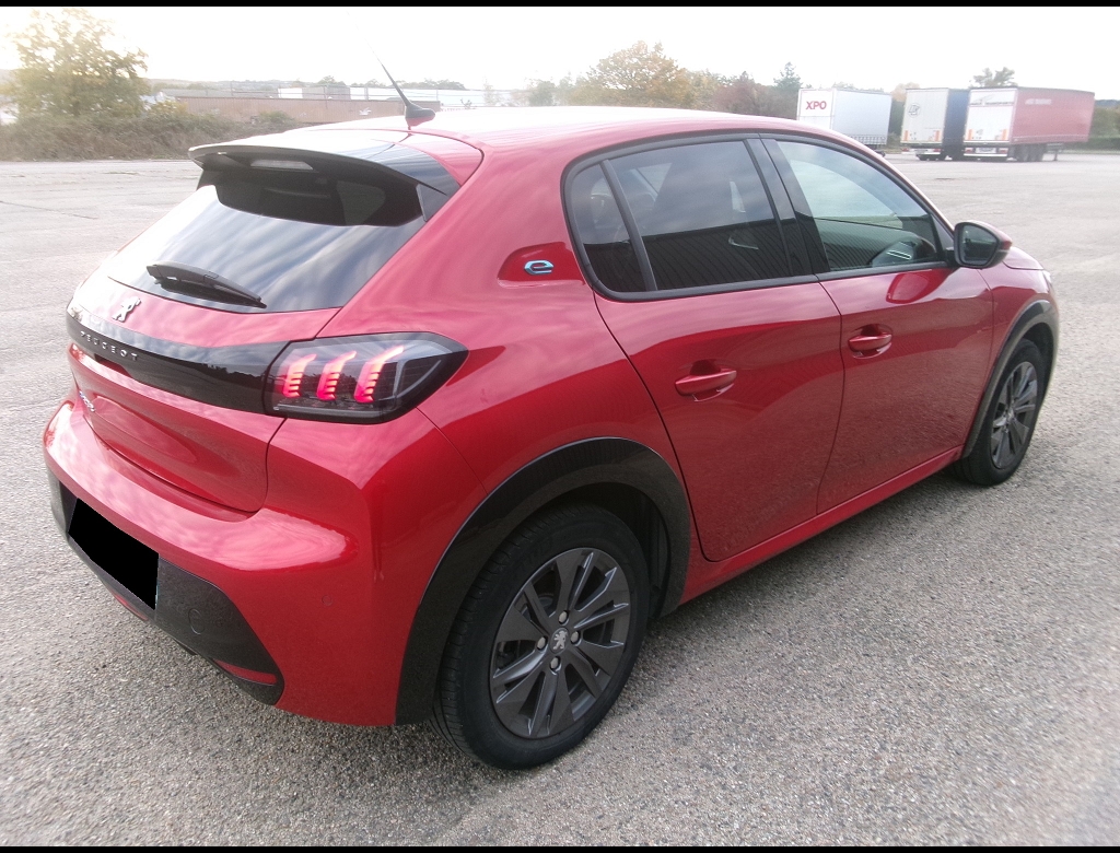 Peugeot 208 - ALLURE PACK