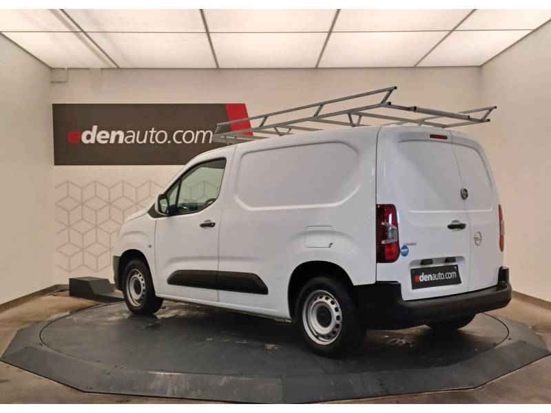 Opel Combo - (30) CARGO 1.5 100 CH S/S L1H1 BVM5 STANDARD PACK CLIM