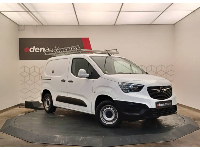 Opel Combo - (30) CARGO 1.5 100 CH S/S L1H1 BVM5 STANDARD PACK CLIM
