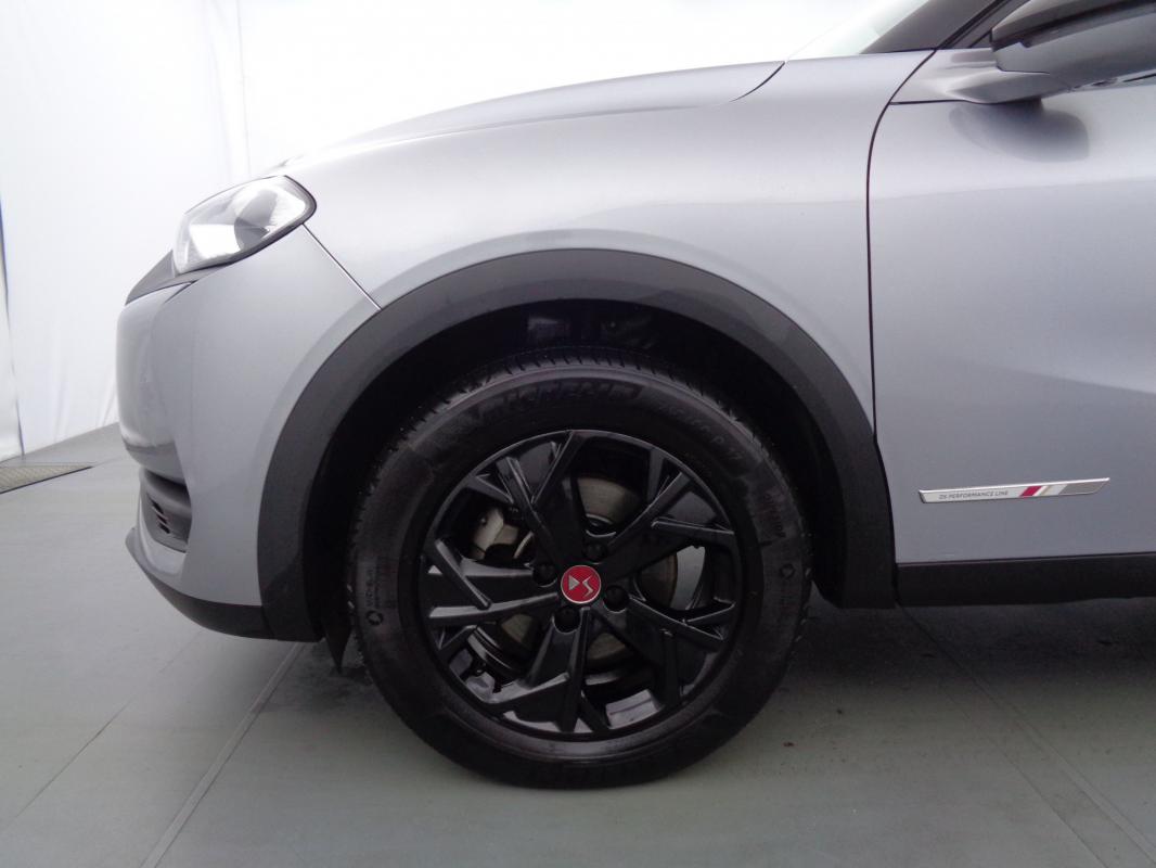 DS DS 3 Crossback - 1.5 BLUEHDI 130 BVA PERF. LINE