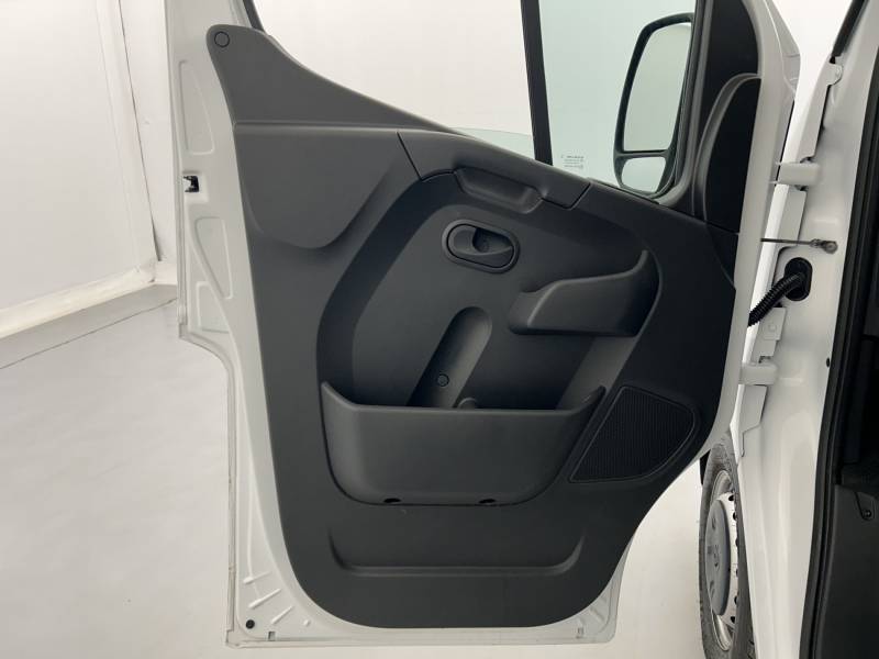 Renault Master - FOURGON FGN TRAC F3500 L3H3 BLUE DCI 135 CONFORT